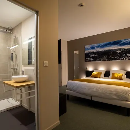 Hotel Le Geneve 2*